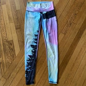 Teeki Northern Lights Leggings XS EUC